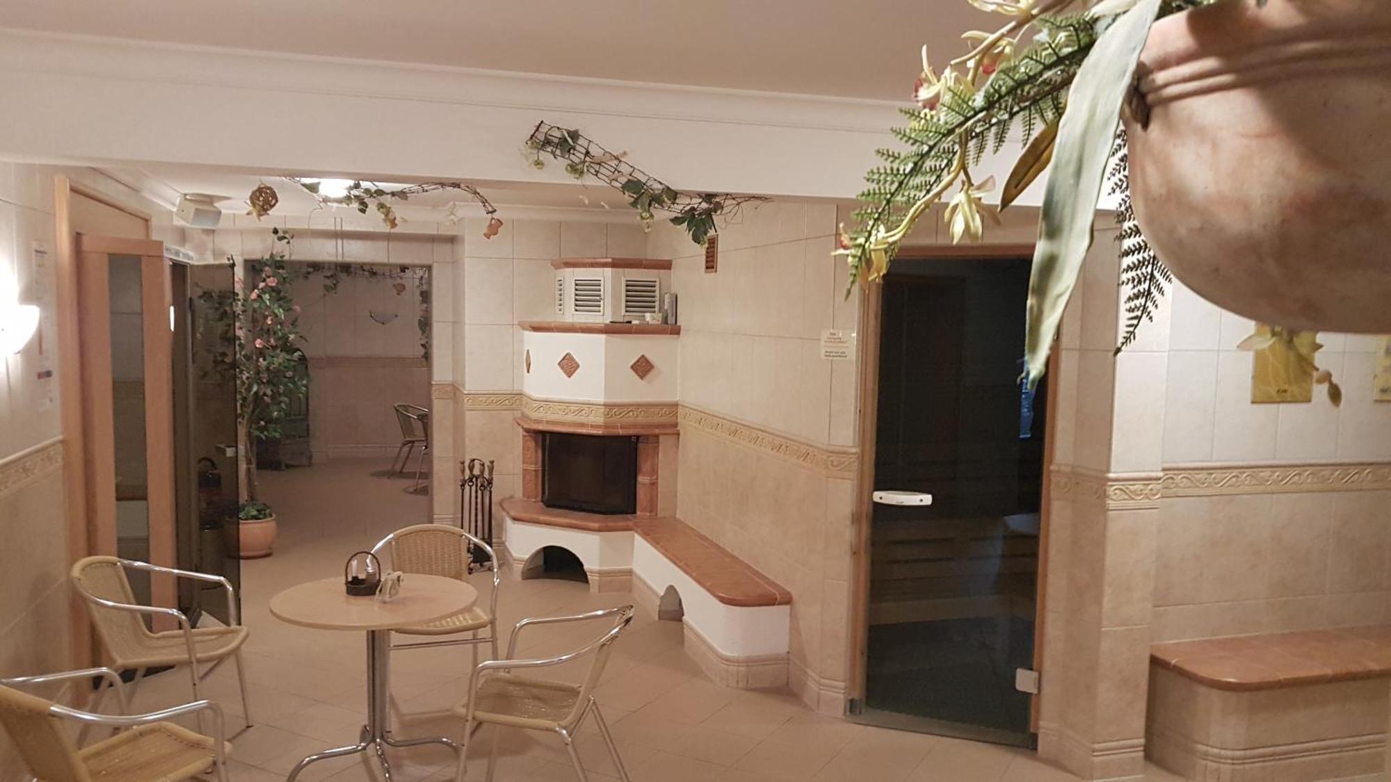 Hotel-Pension Flechsig Hartmannsdorf bei Kirchberg Dış mekan fotoğraf